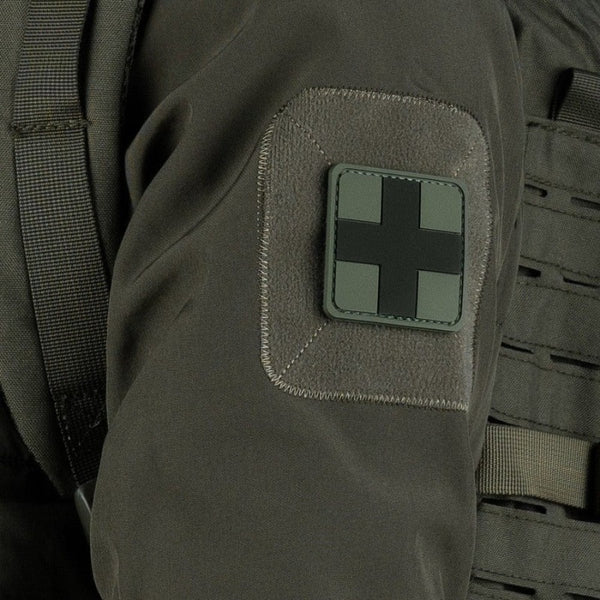 Patch Erste Hilfe Kreuz schwarz-grün