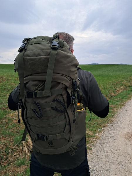 Taktischer Rucksack 50+5 Liter mit Molle und Zubehör - Rucksack des OnFire Bug Out Bag | OnFire