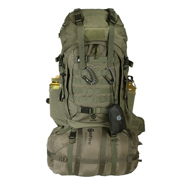 onfire-taktischer-rucksack-frontansicht-mit-schlafsack-olive