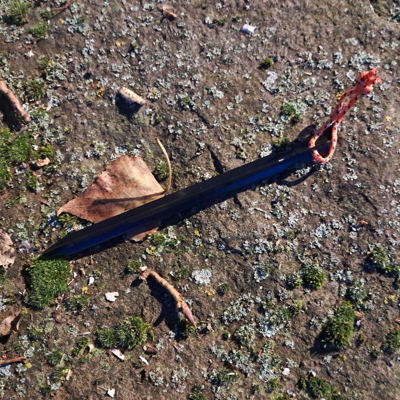 Abspann-Set: 6 Zeltheringe und 6 Leinen - OnFire Shop