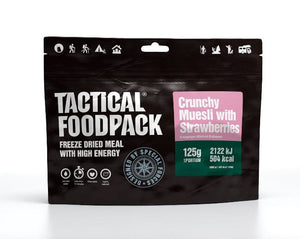 Knuspriges Müsli mit Erdbeeren / Crunchy Muesli with Strawberries | Tactical Foodpack OnFire Shop